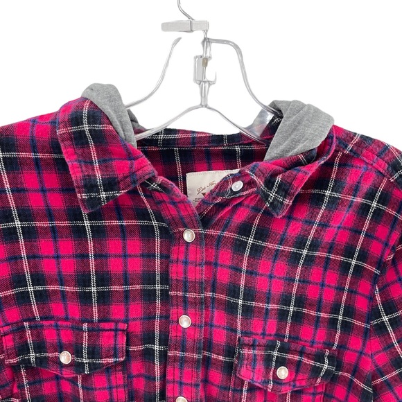 YMI Button Up Plaid Hooded Shirt Size Medium - Picture 3 of 14